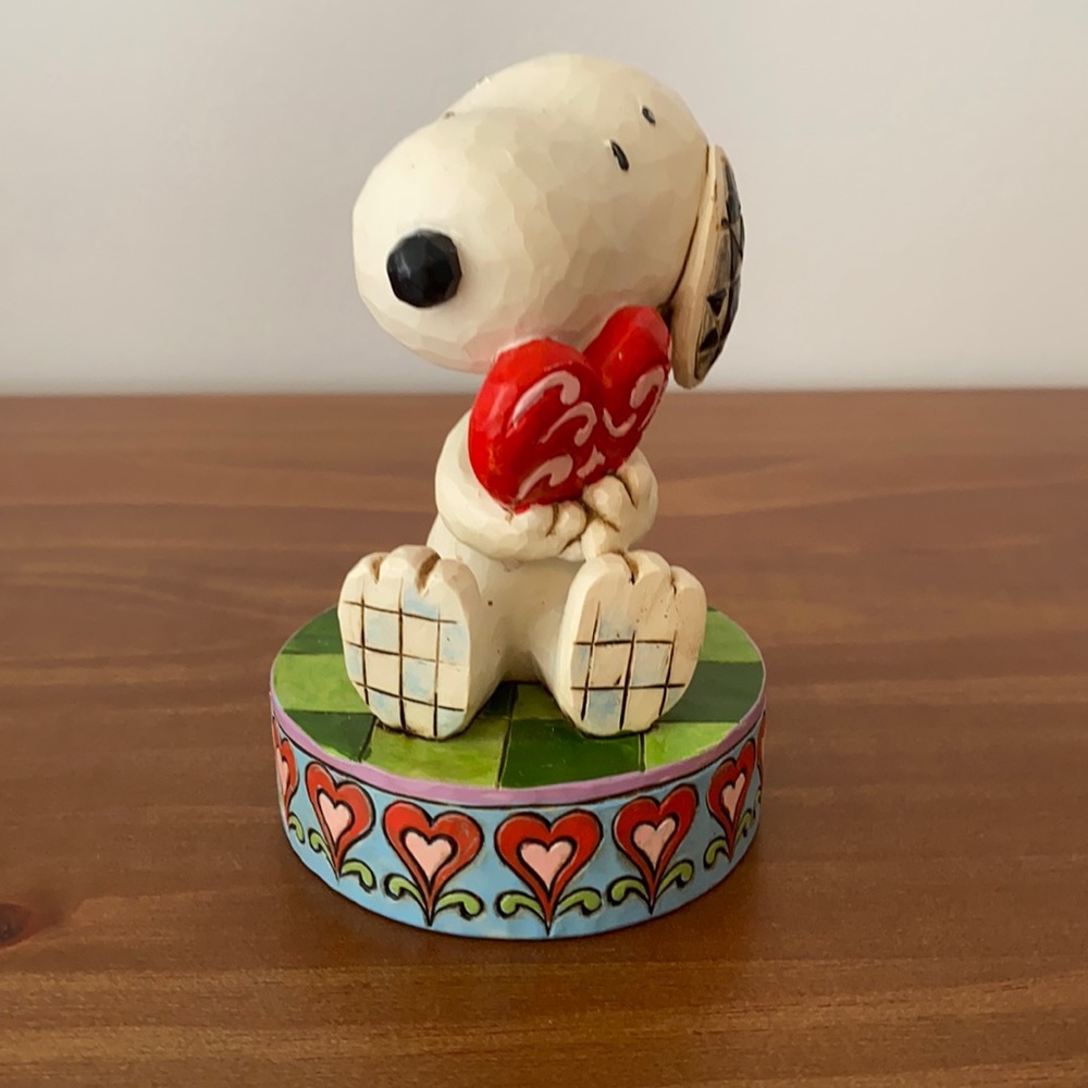 Snoppy Figurine
